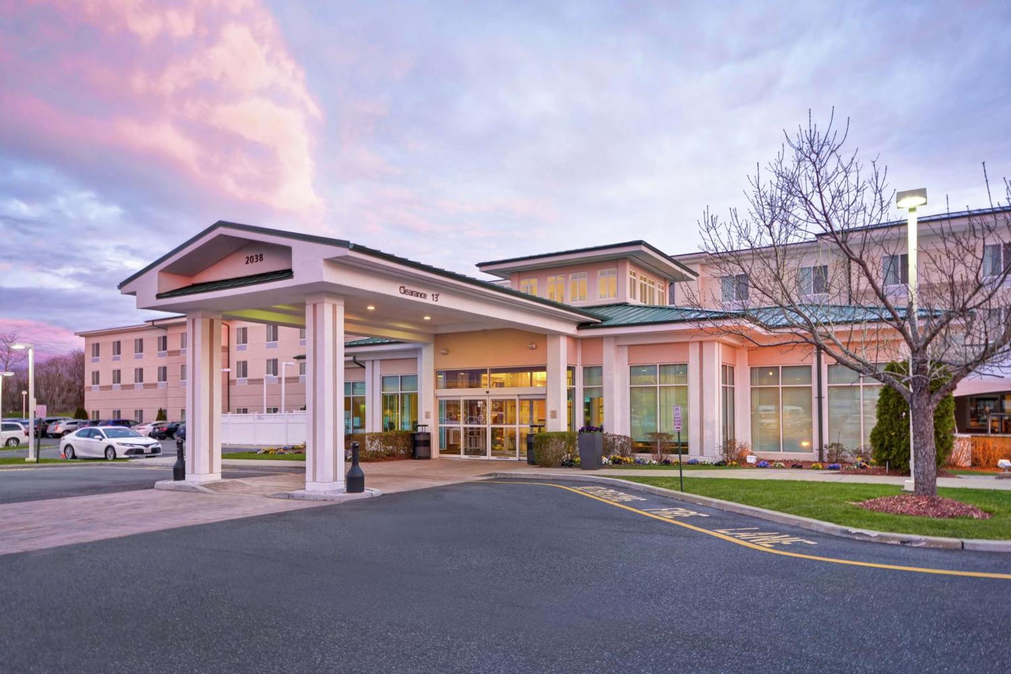 Hilton Garden Inn Riverhead Exterior foto