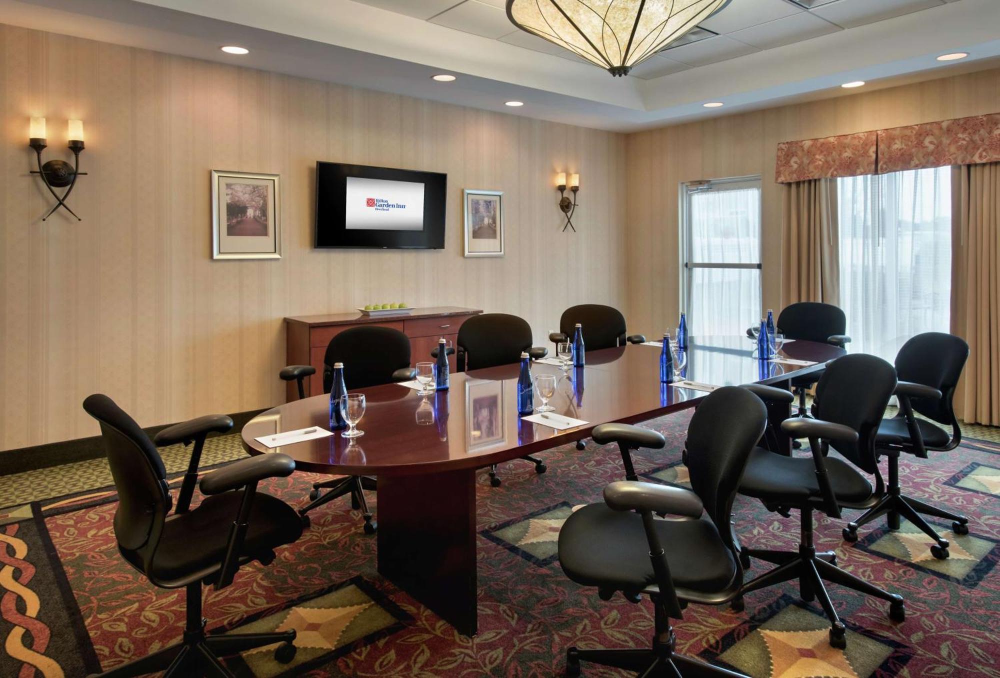 Hilton Garden Inn Riverhead Exterior foto