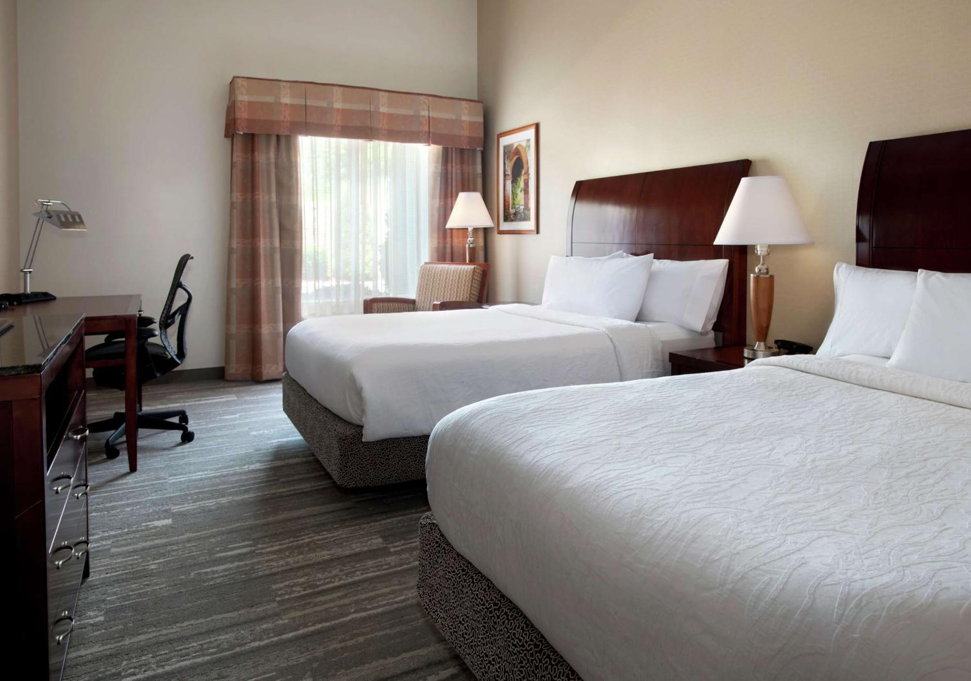 Hilton Garden Inn Riverhead Exterior foto