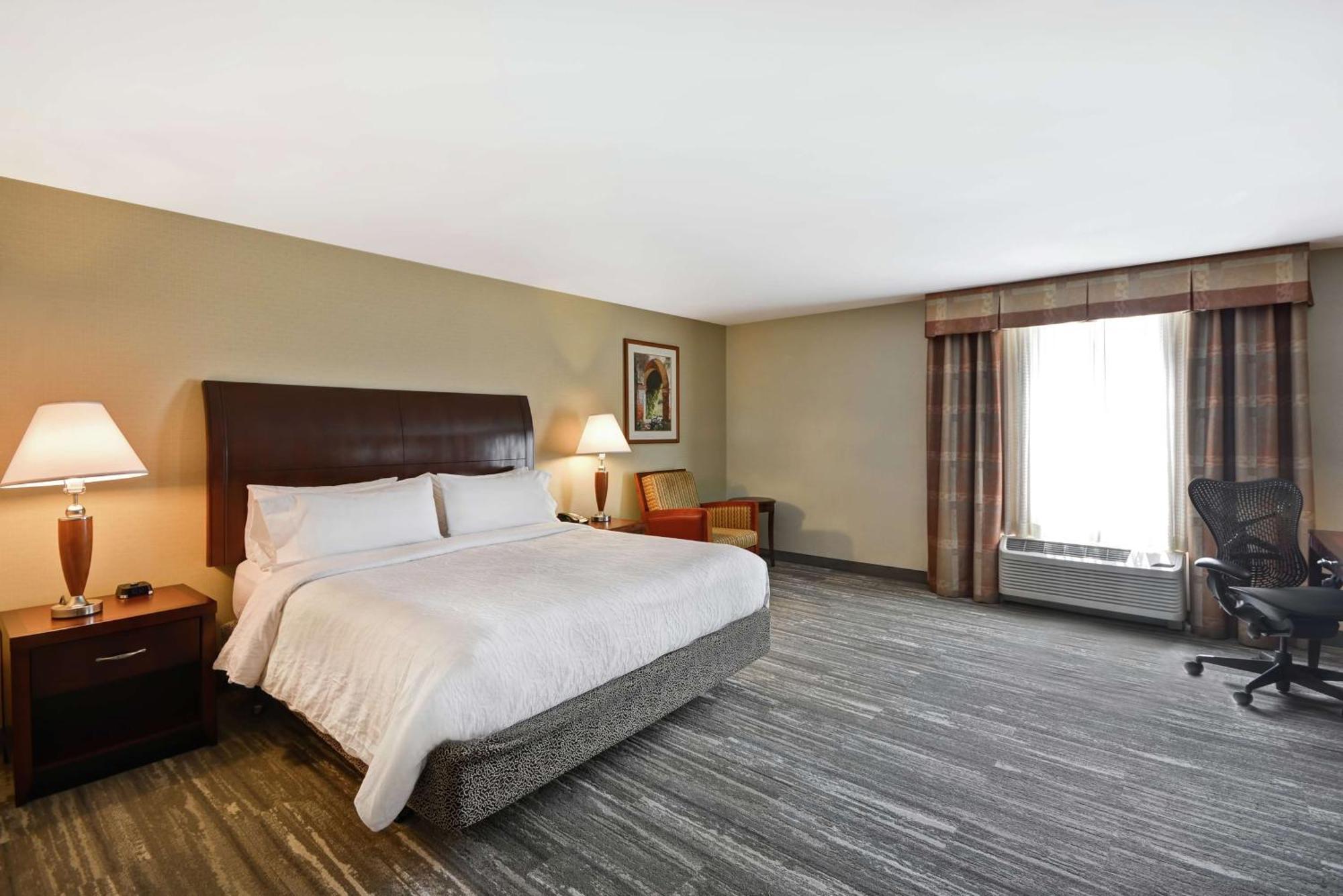 Hilton Garden Inn Riverhead Exterior foto