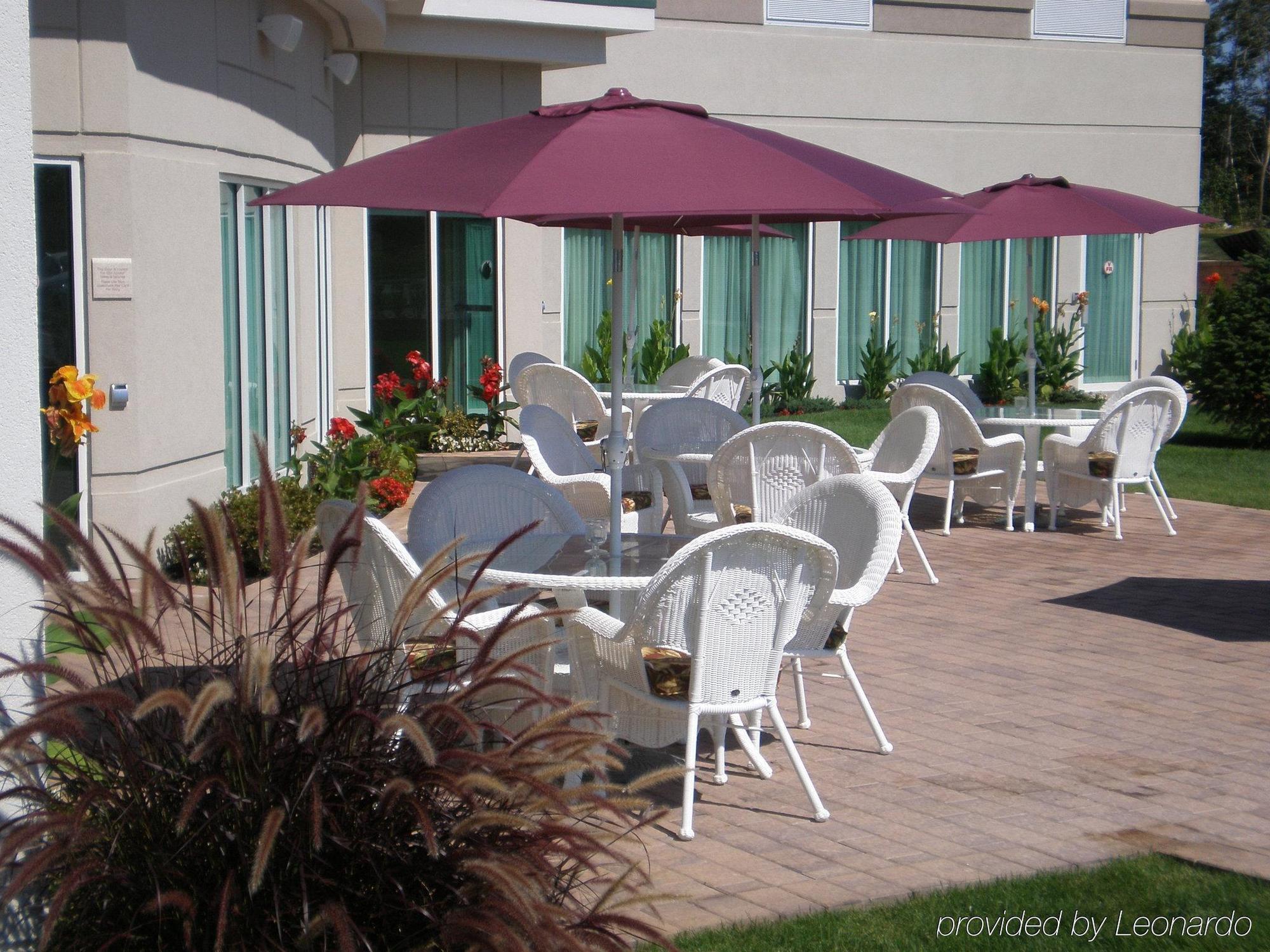 Hilton Garden Inn Riverhead Restaurant foto