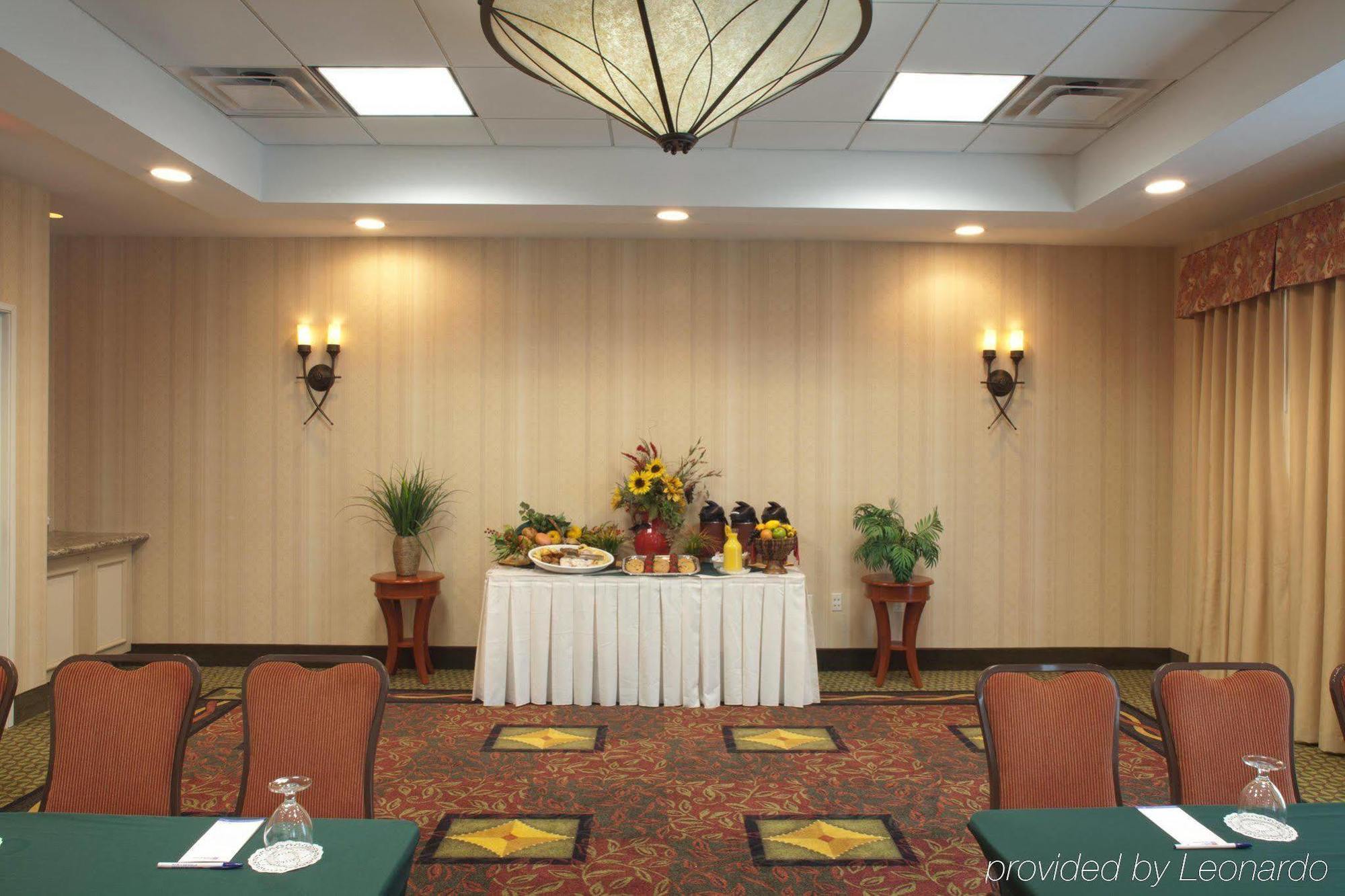 Hilton Garden Inn Riverhead Exterior foto